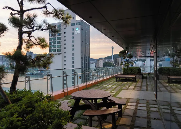 Northharbor Hotel